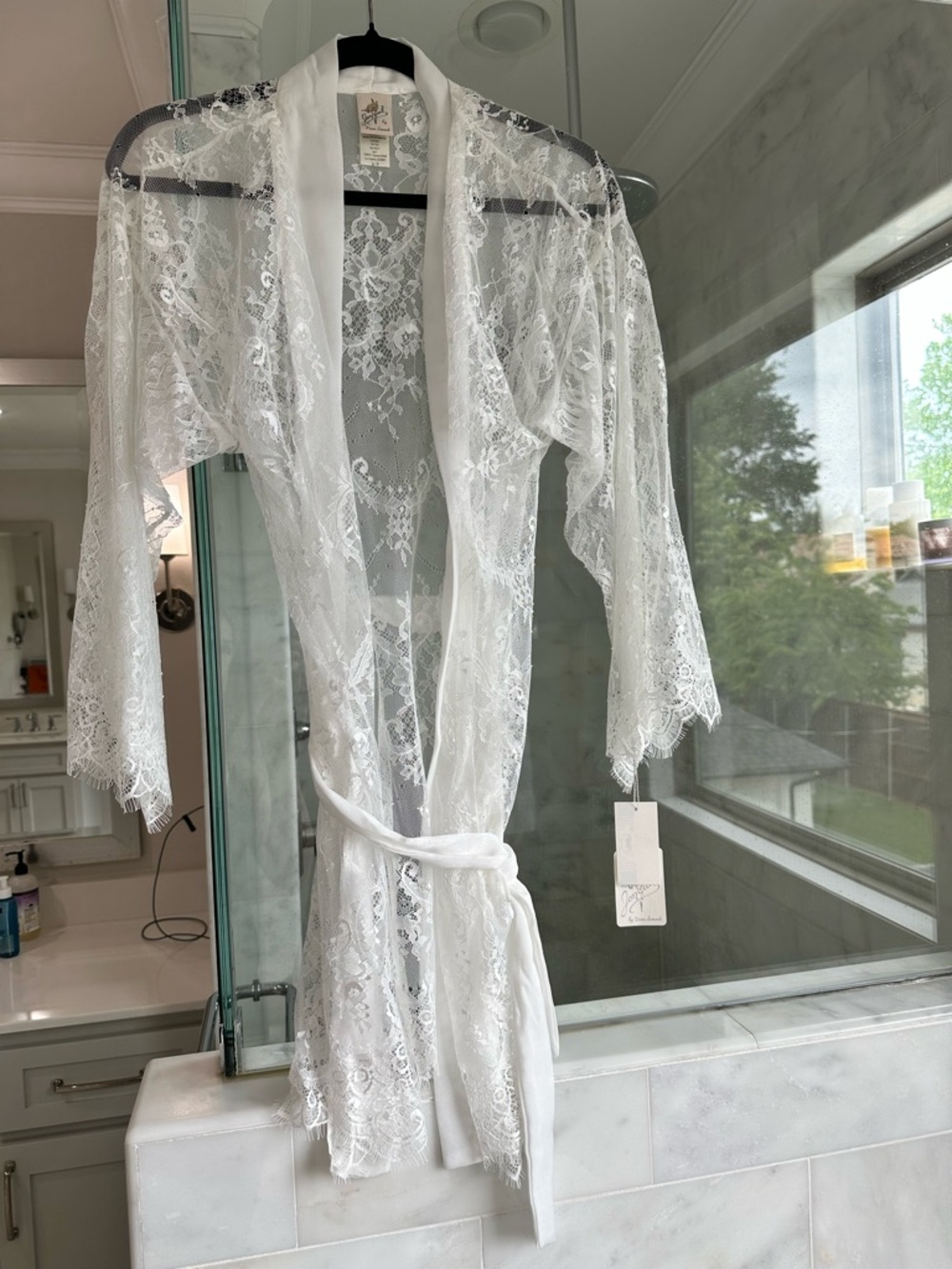 Sheer Lace Kimono Robe - White